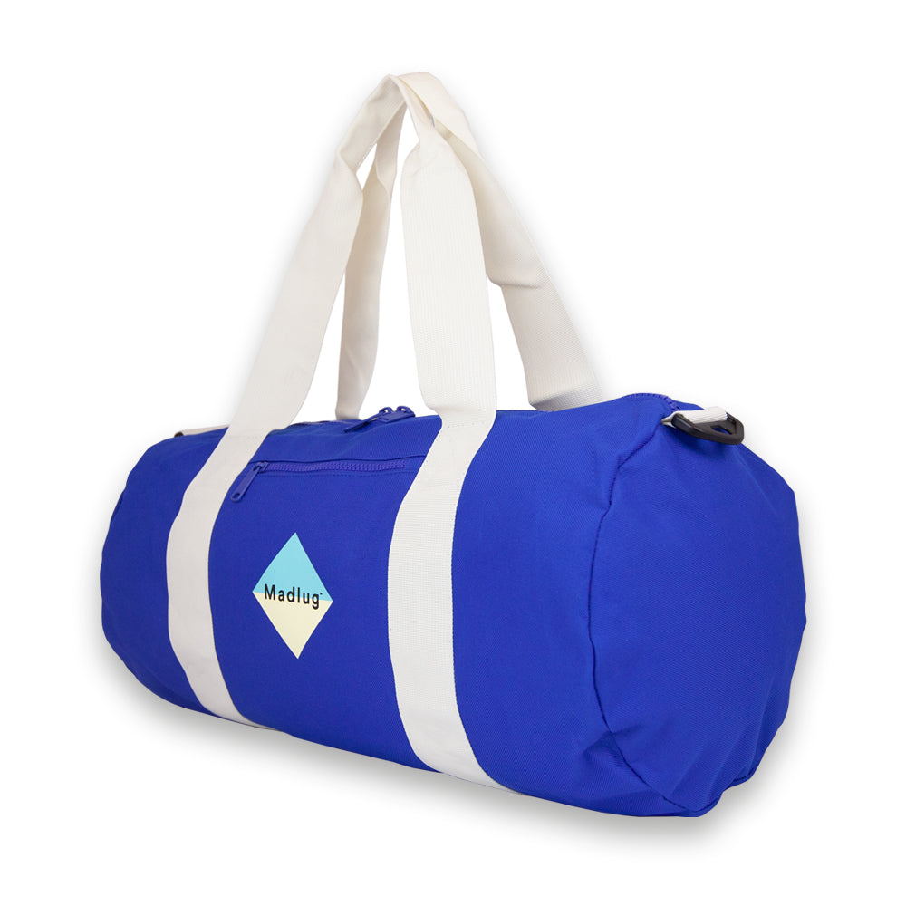 Duffel bag in Blue. Side view with logo.