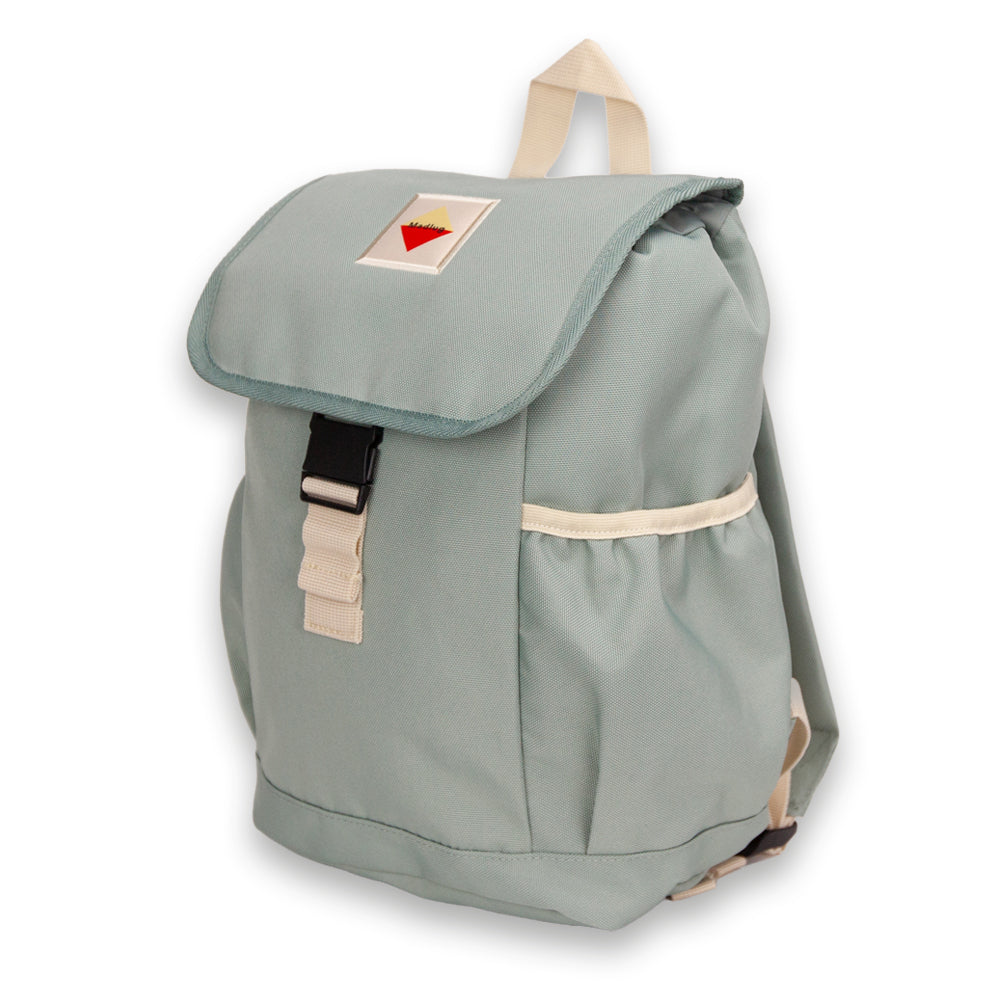 Green Little Madlugger. Three-quarter view.